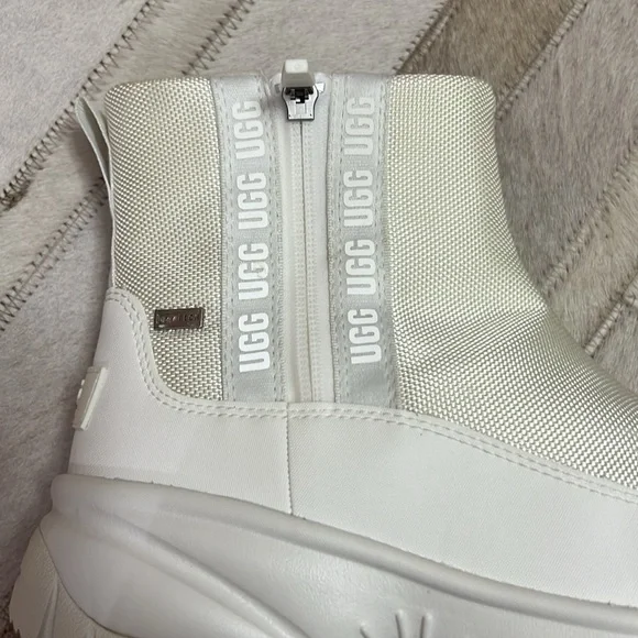 Ugg woman’s booties - Picture 5 of 10